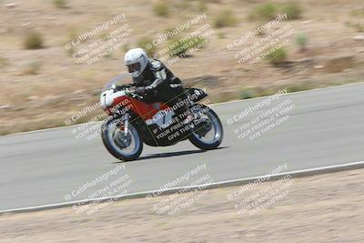 media/Apr-20-2025-AHRMA (Sun) [[393a79c373]]/Race/Group 4/Turn 4b/